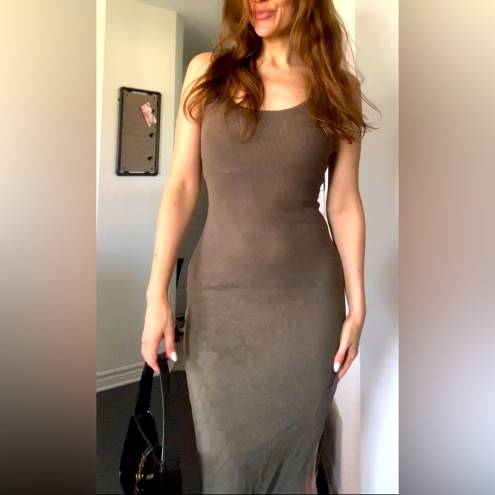 Green dress with side slit​